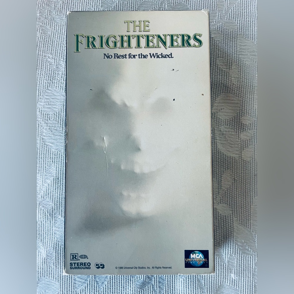 VHS movie The Frighteners Michael J Fox John Astin Jake Busey horror fan…